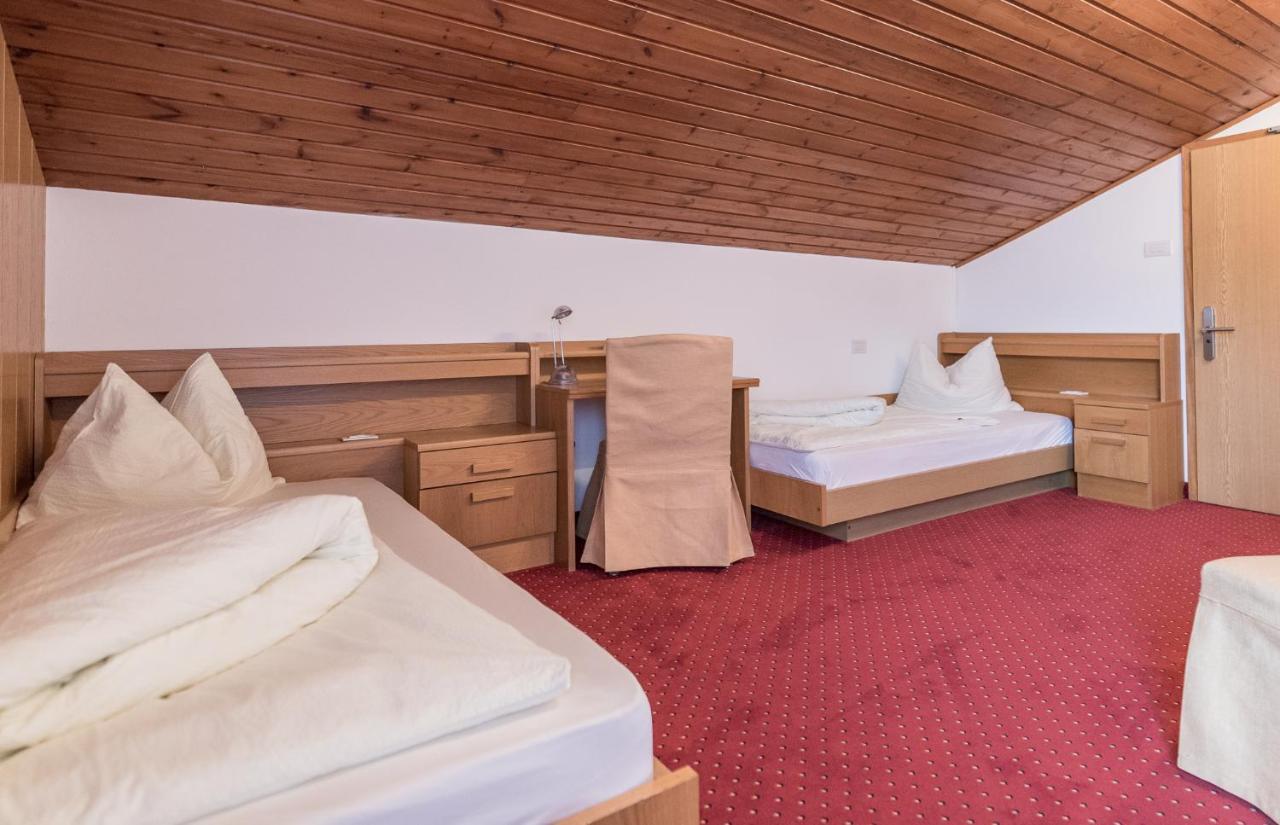 Hotel B&B Feldmessner Брунико Екстериор снимка
